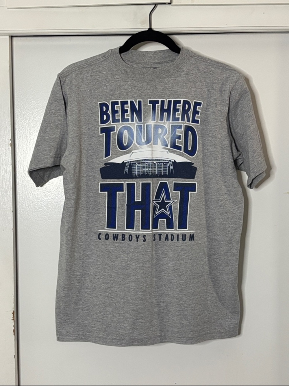 Been There Toured That Cowboys Stadium Graphic T‑Shirt - Gray
